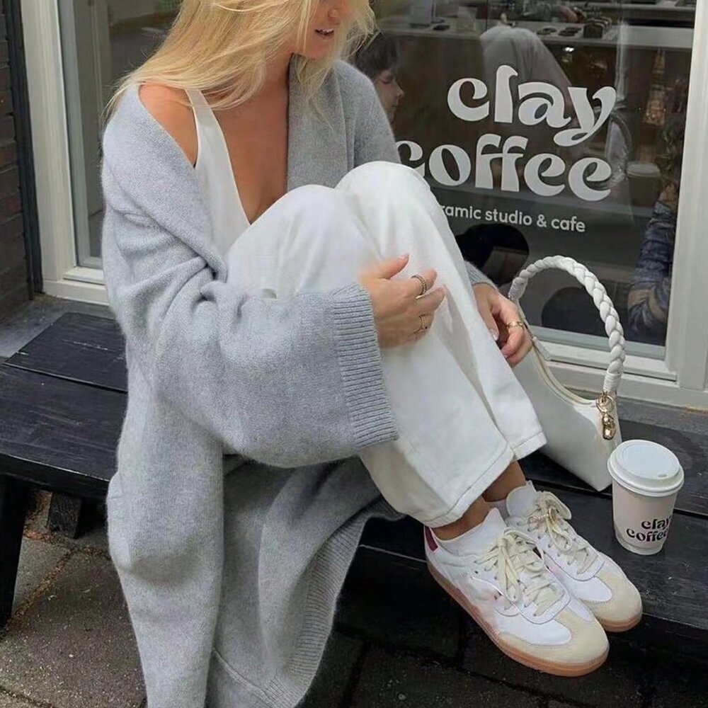 Grey Casual Women's V-Neck Buttonless Super Loose Long-Sleeved Knitted Cardigan - Picture 5 of 8
